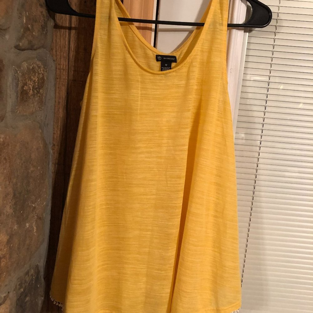 New Women's  New Directions Tank Top Size M